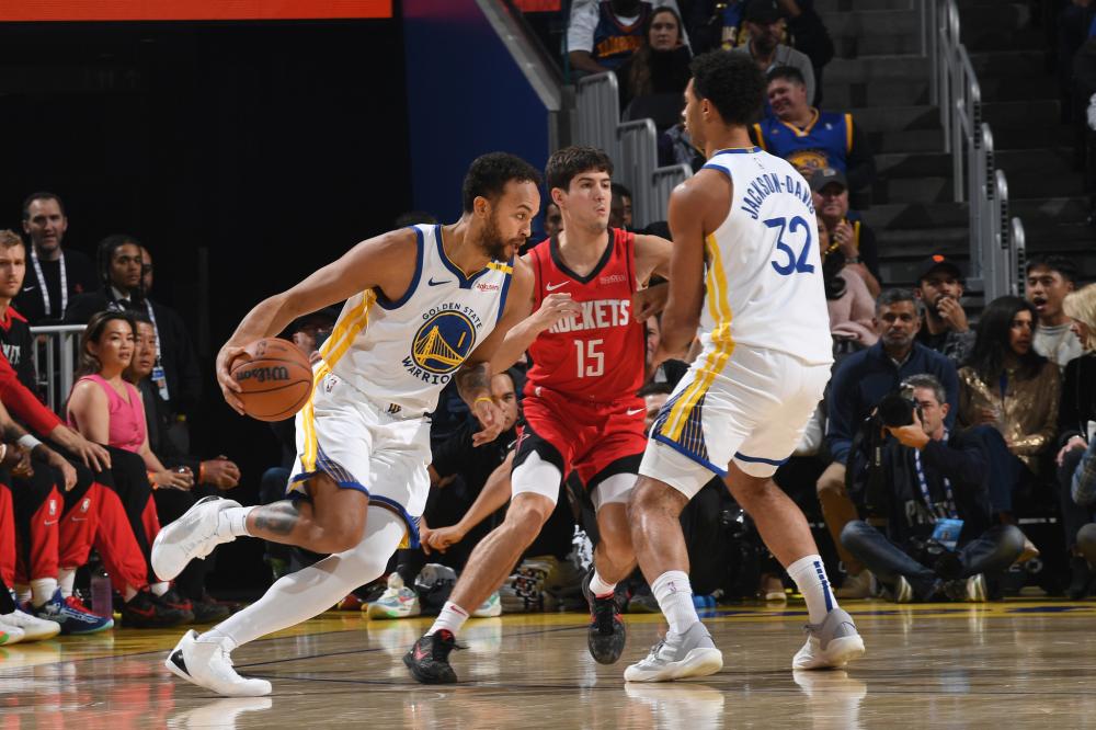 球员伤病 球员伤病