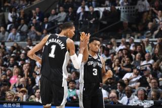 许无法与世 许无法与世