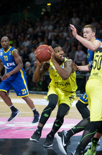 体转向年轻 体转向年轻