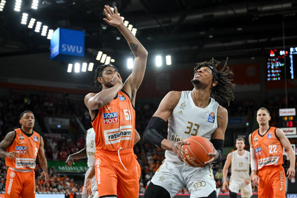 样的年轻球 样的年轻球